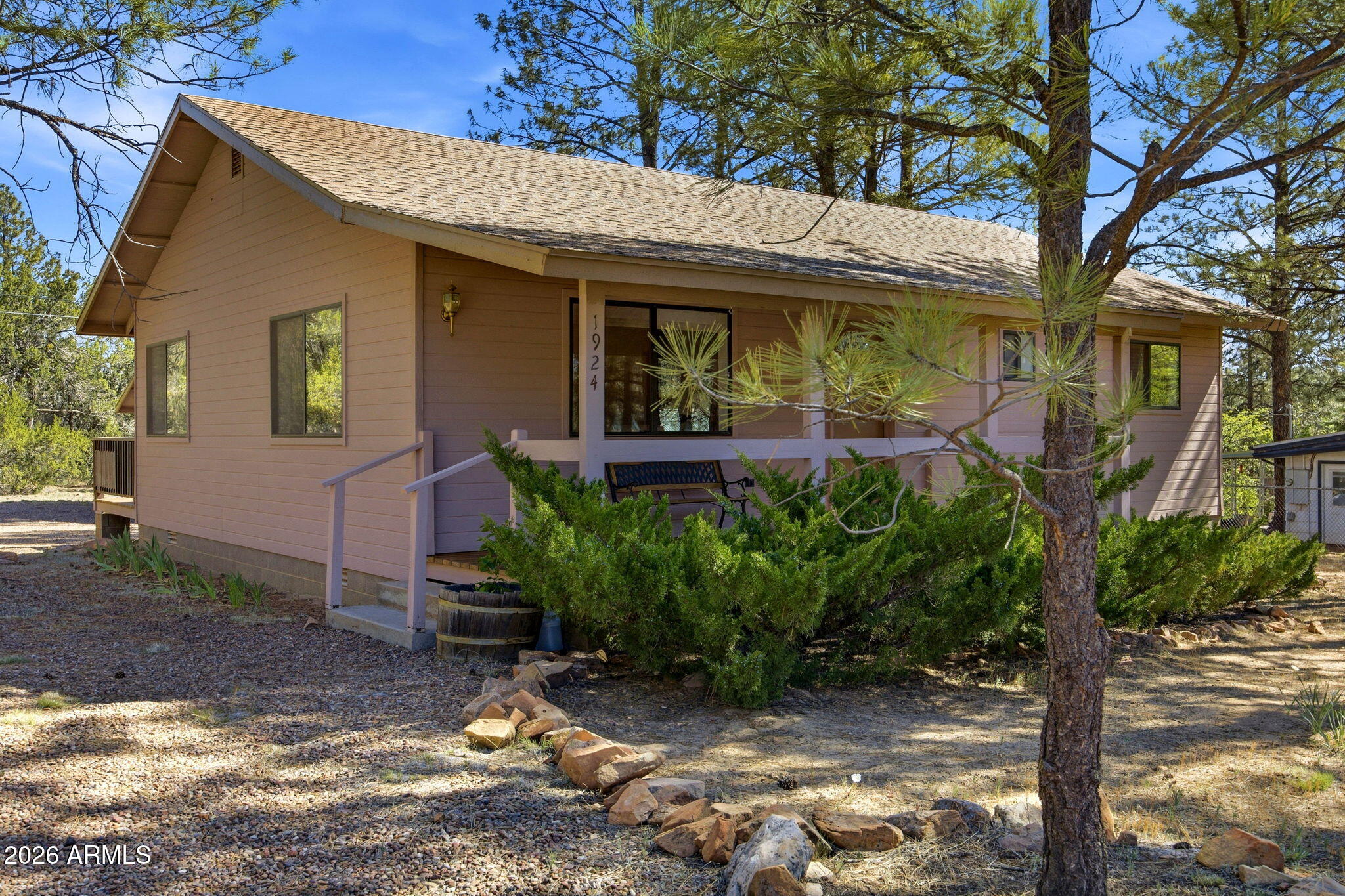 1924 1924 Little Doe Trail