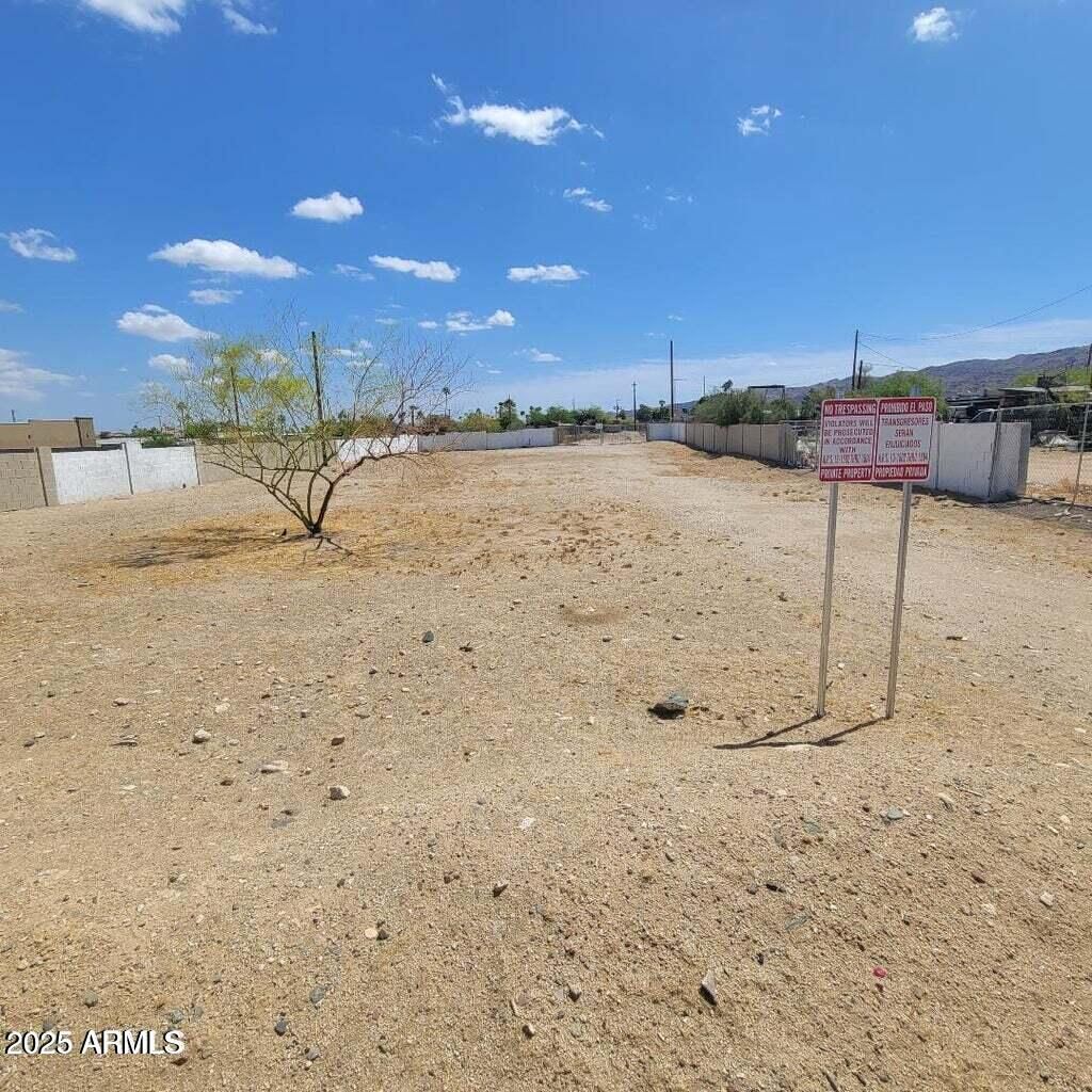 Photo of 8621 S 1st Avenue #101, Phoenix, AZ 85041 (MLS # 6932957)