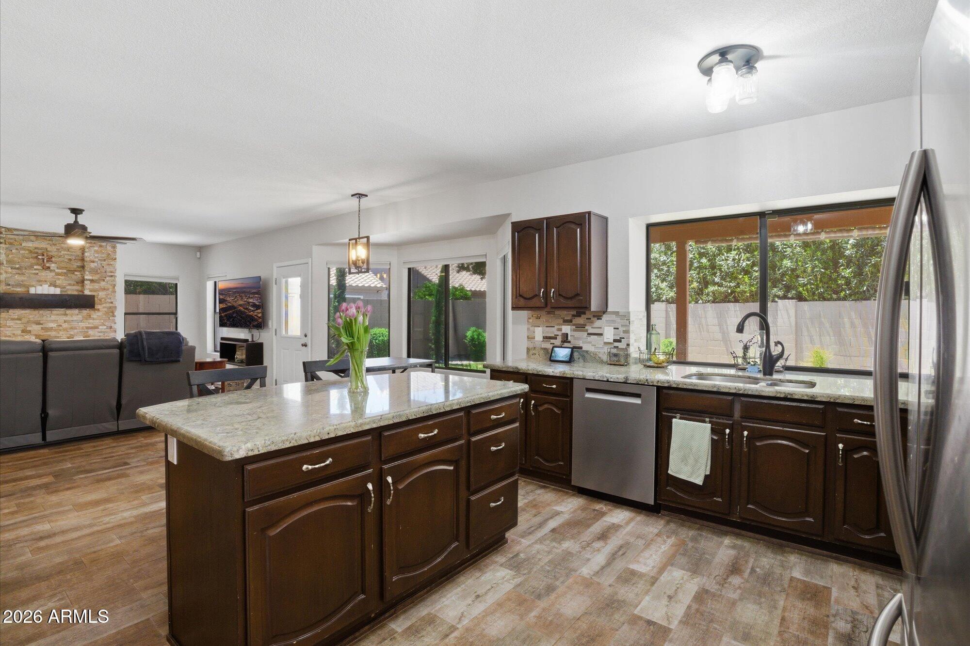 WARNER RANCH CROSSING 4 - Residential
