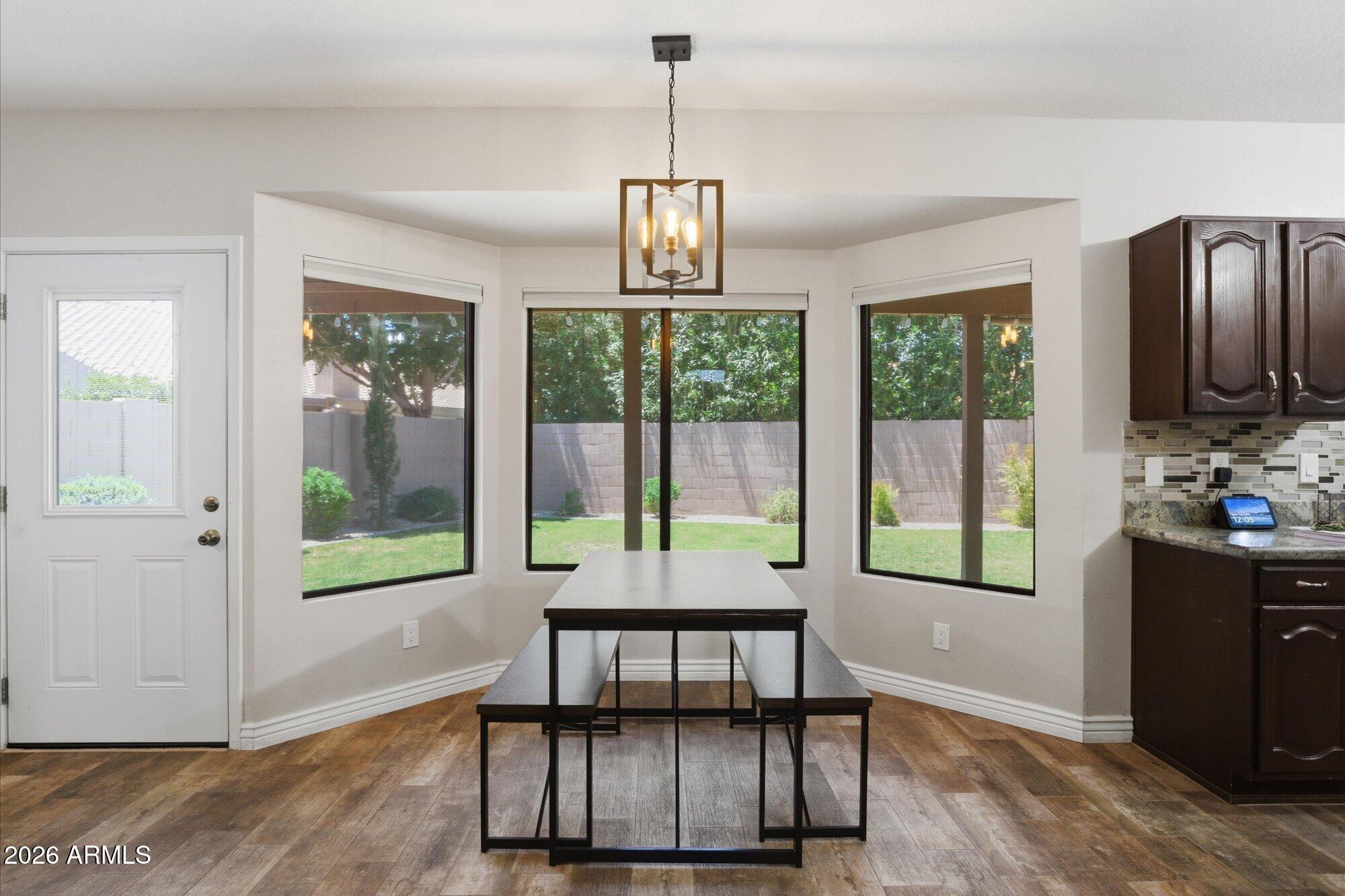 WARNER RANCH CROSSING 4 - Residential