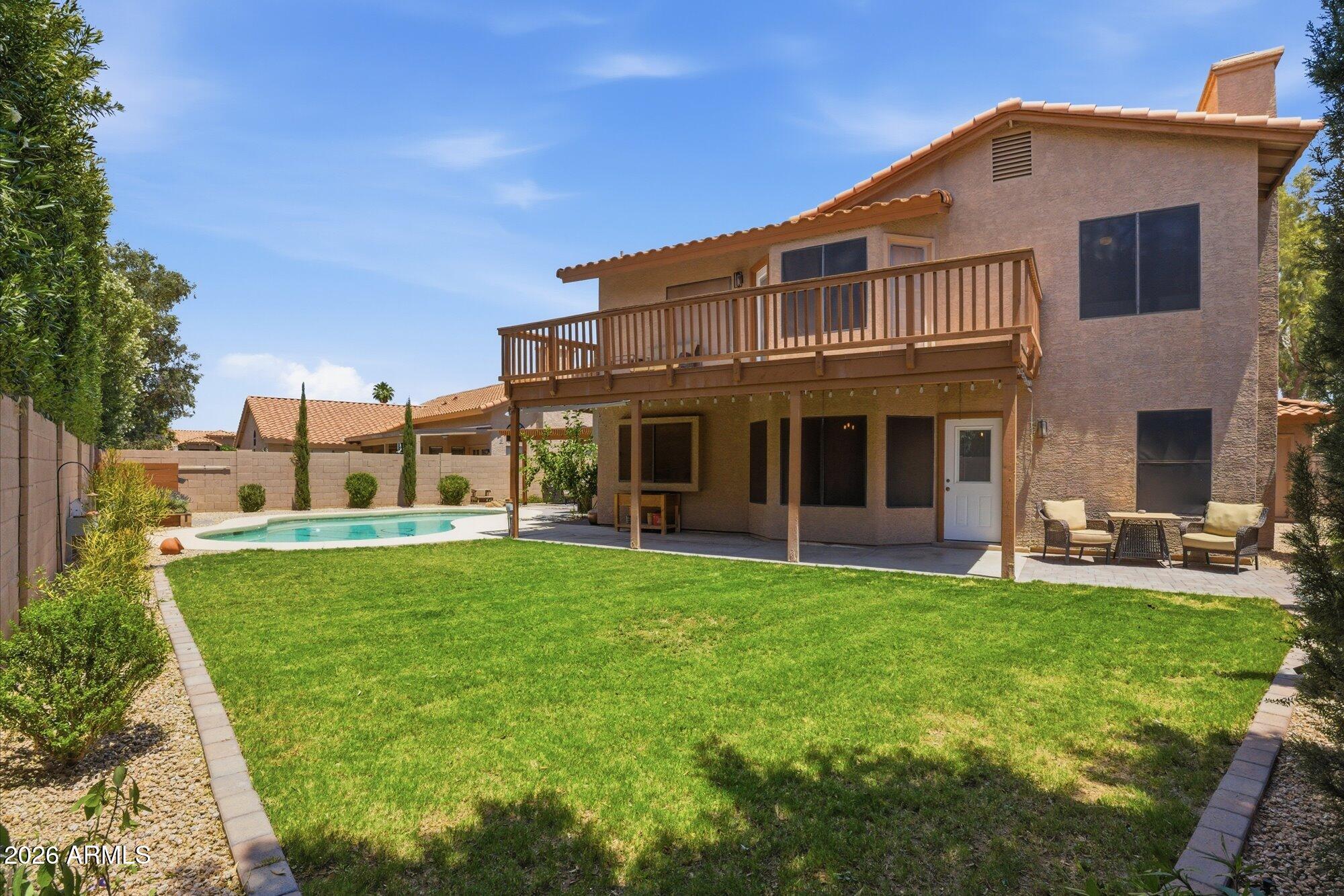 WARNER RANCH CROSSING 4 - Residential