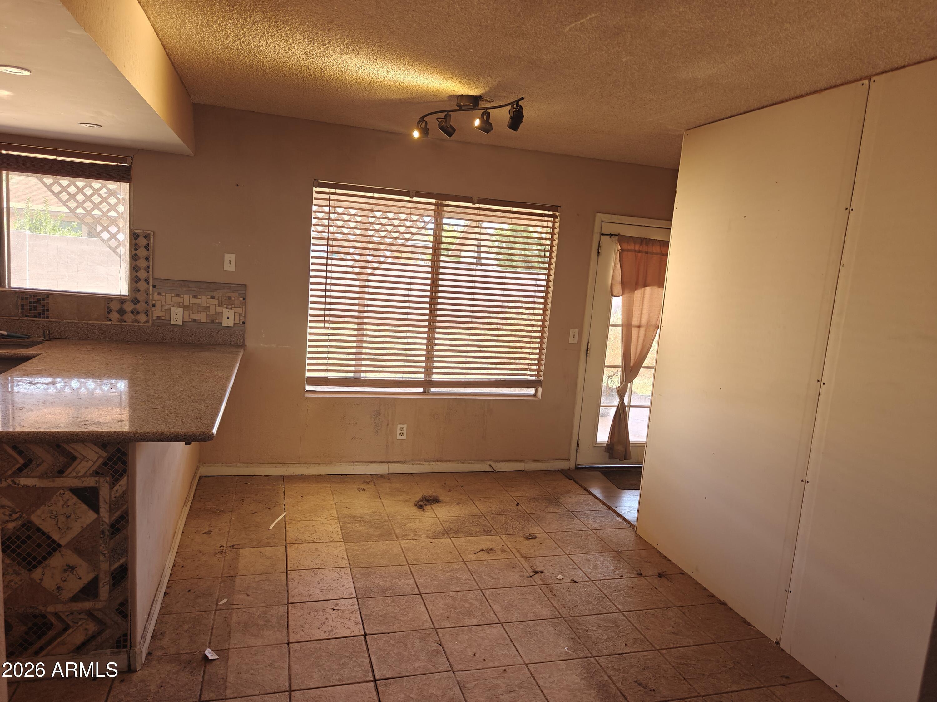 323 E MOORE Avenue