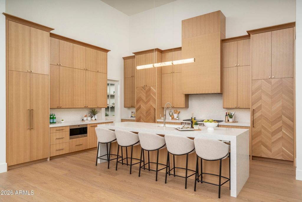 Photo of 3923 E Heatherbrae Drive, Phoenix, AZ 85018 (MLS # 7000034)