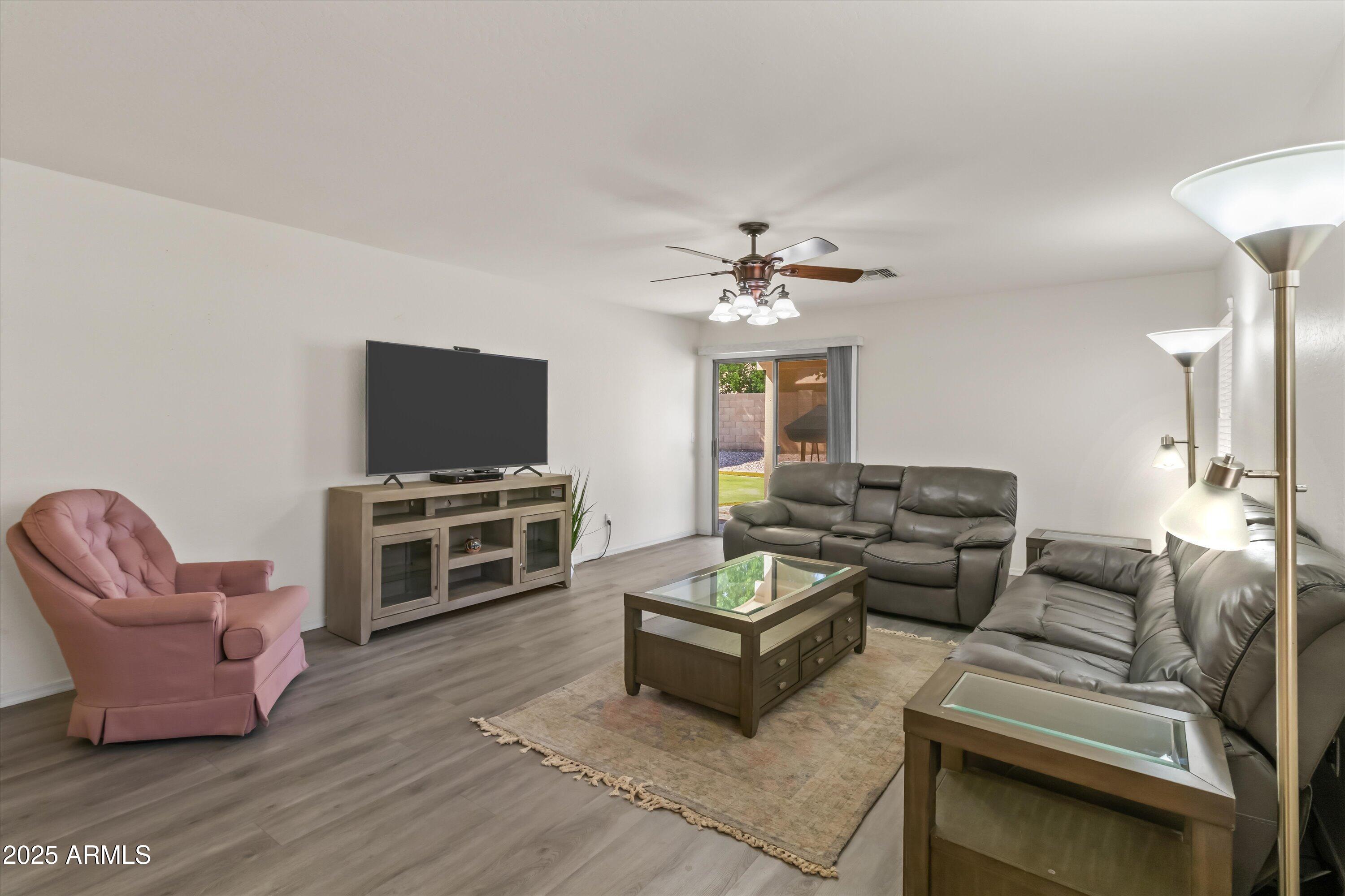 16034 W WINCHCOMB Drive