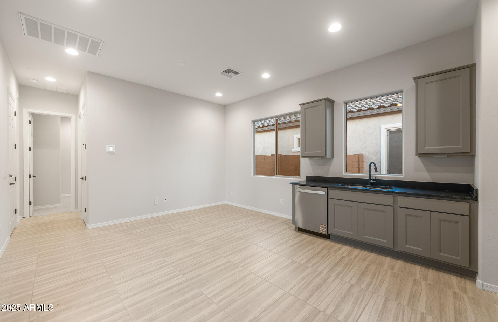 16158 W RED BIRD Road