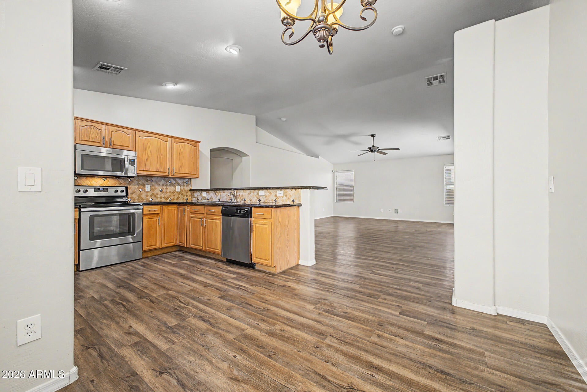 3776 W SOUTH BUTTE Road