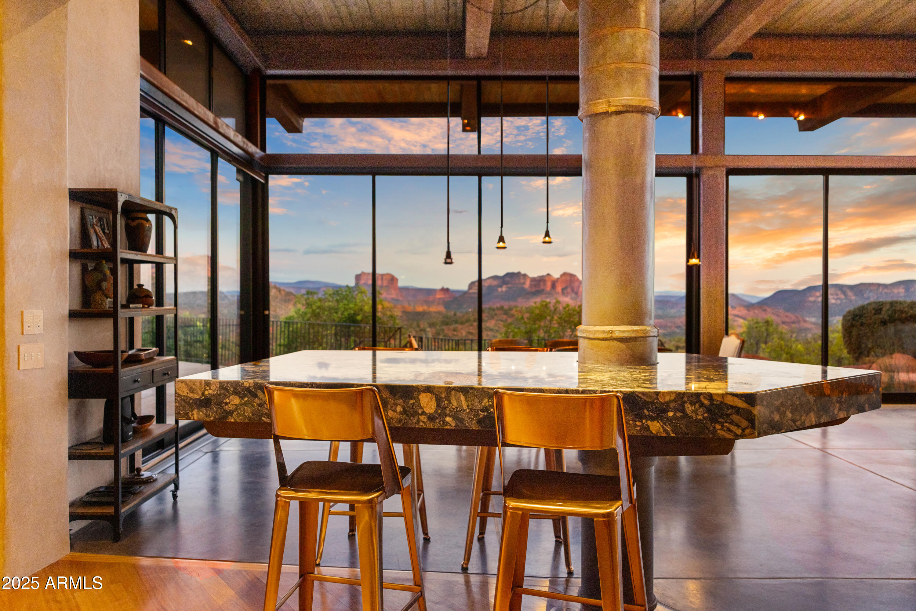 Sedona, Arizona, 86336, United States, 3 Bedrooms Bedrooms, ,6 BathroomsBathrooms,Residential,Active,1944279