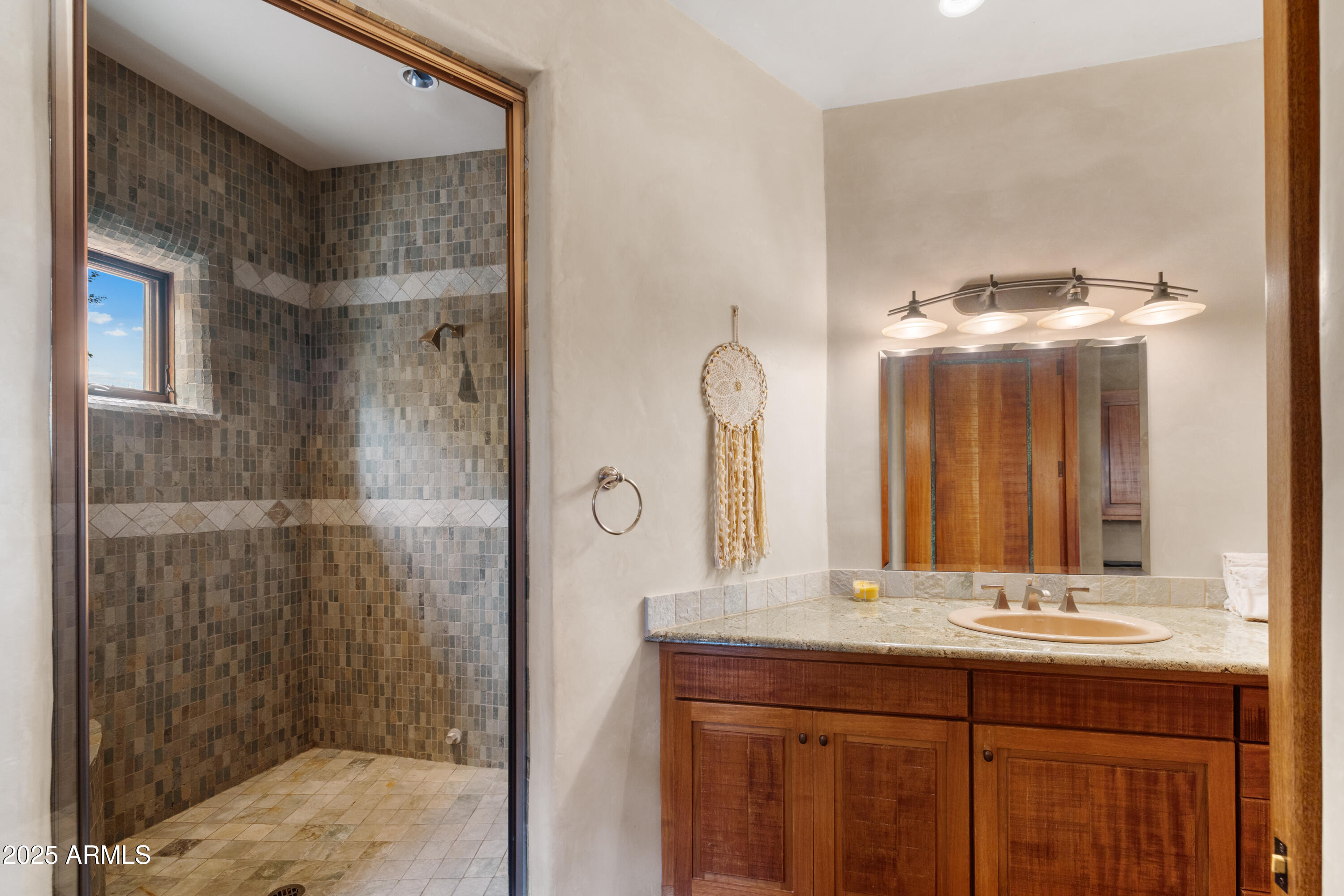 Sedona, Arizona, 86336, United States, 3 Bedrooms Bedrooms, ,6 BathroomsBathrooms,Residential,Active,1944279