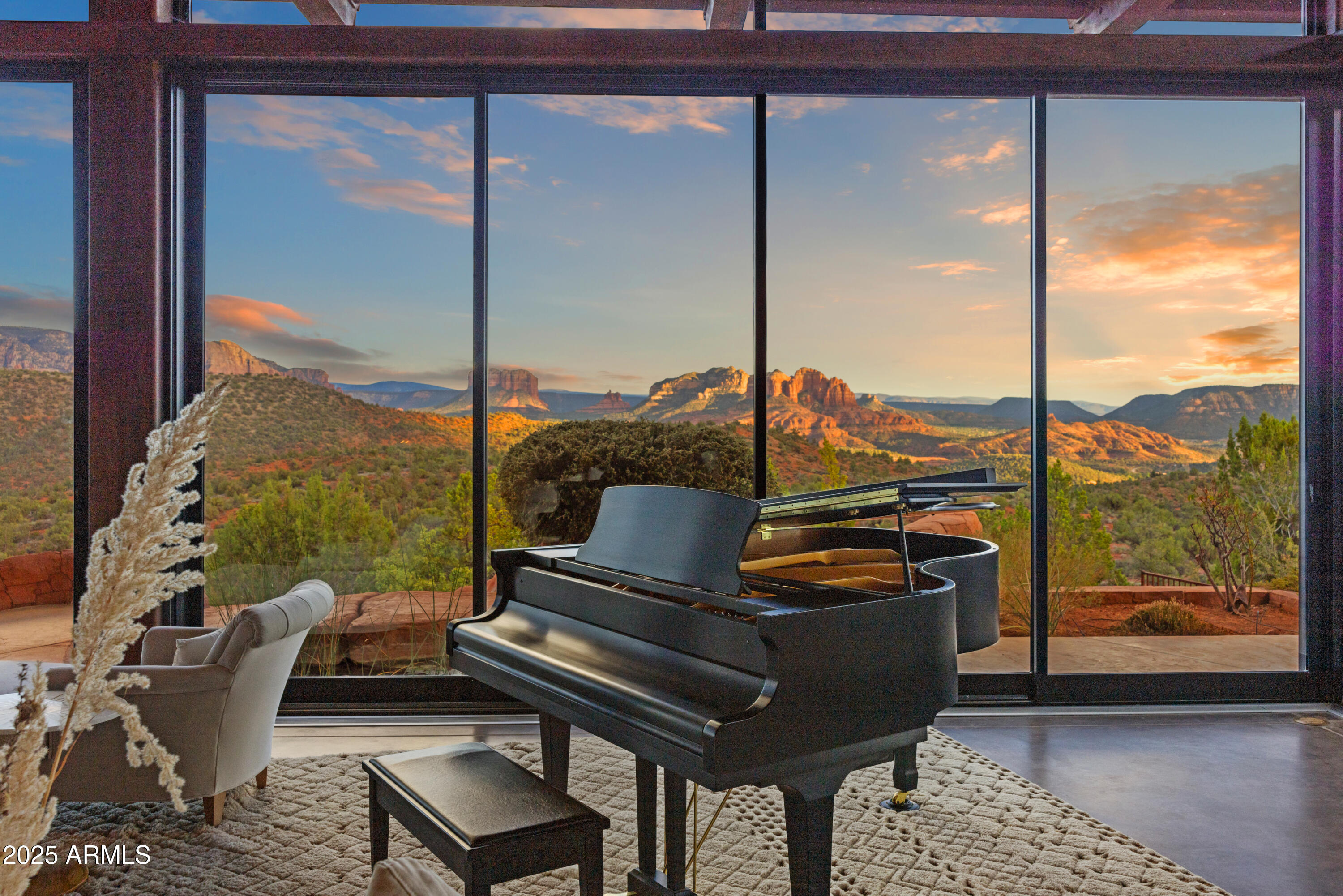 Sedona, Arizona, 86336, United States, 3 Bedrooms Bedrooms, ,6 BathroomsBathrooms,Residential,Active,1944279