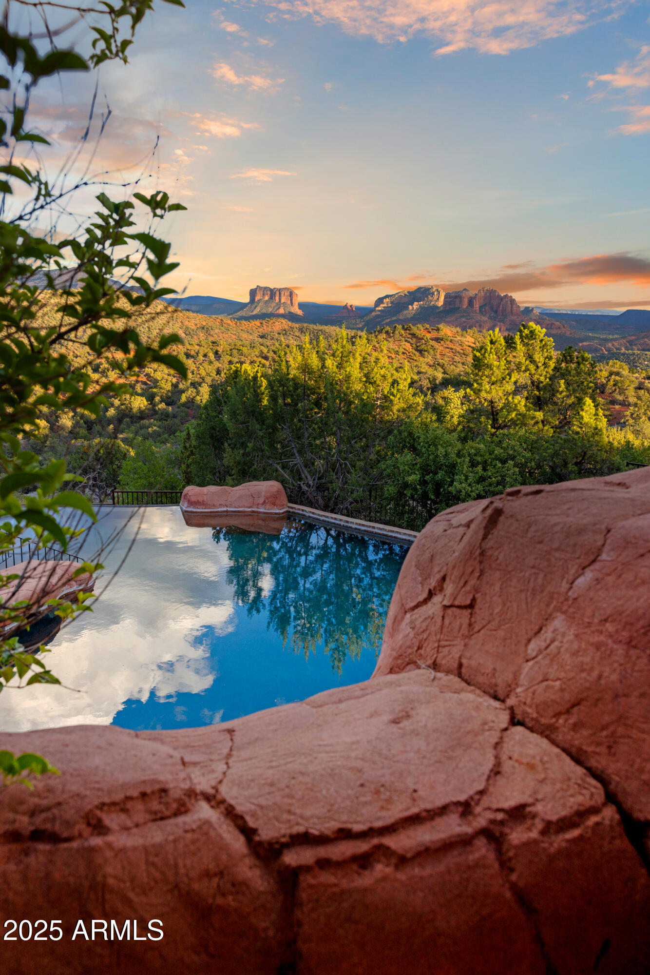 Sedona, Arizona, 86336, United States, 3 Bedrooms Bedrooms, ,6 BathroomsBathrooms,Residential,Active,1944279