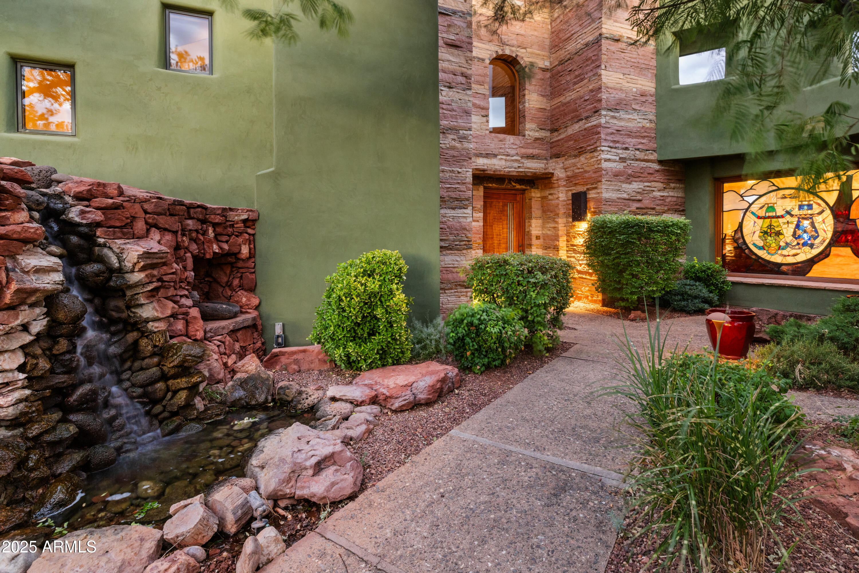 Sedona, Arizona, 86336, United States, 3 Bedrooms Bedrooms, ,6 BathroomsBathrooms,Residential,Active,1944279