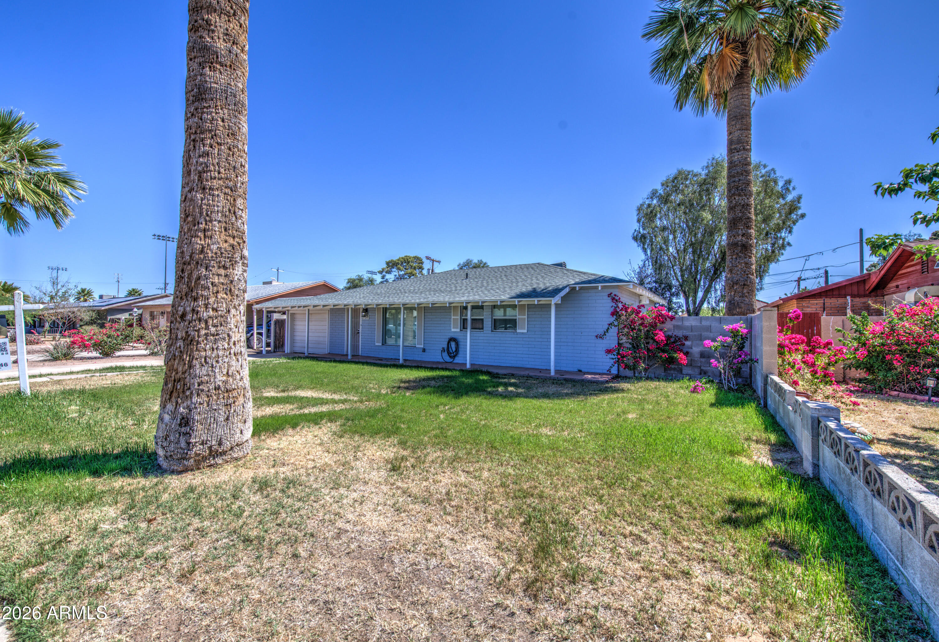 914 N CAMERON Avenue