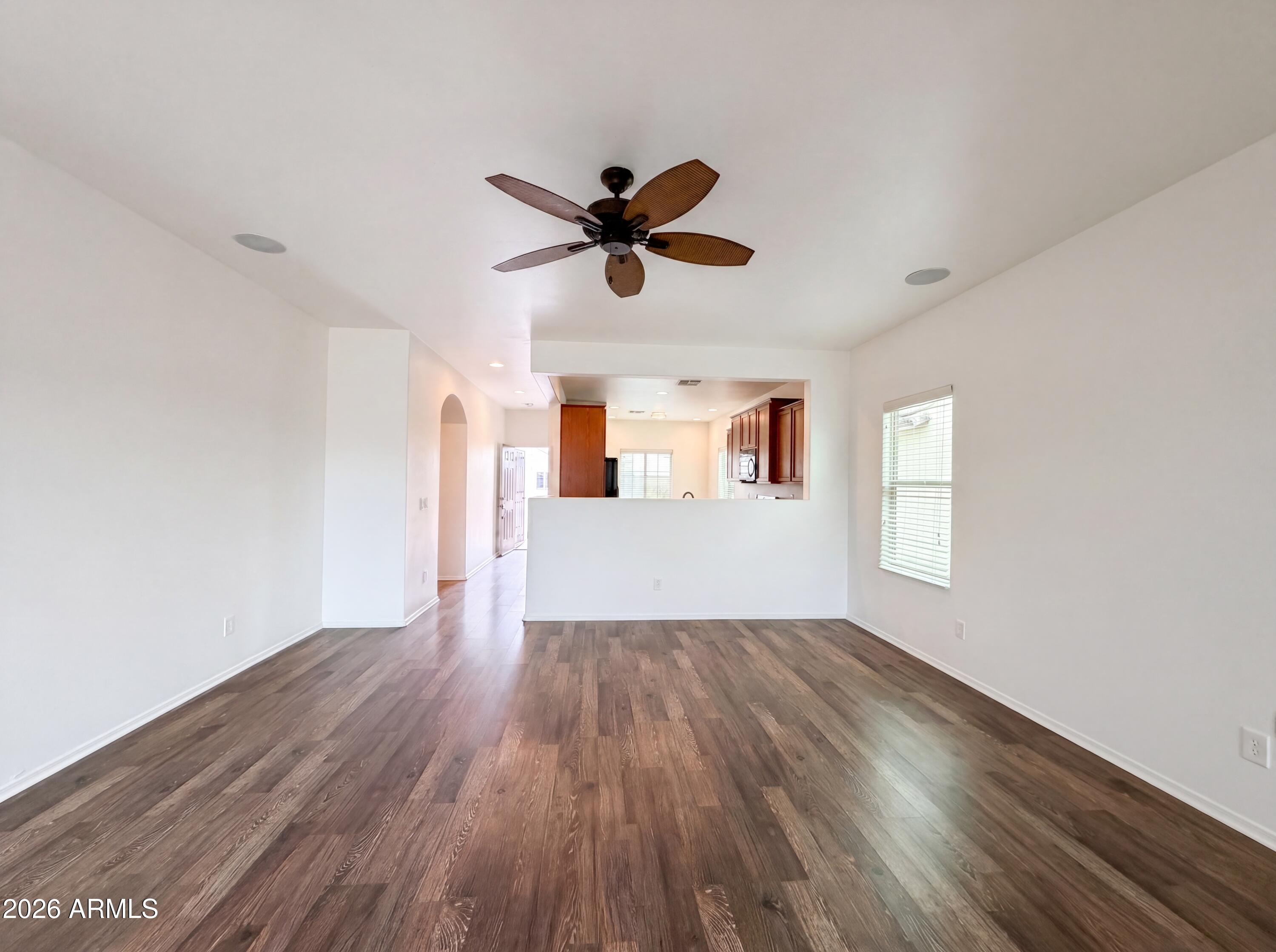 5458 W MONTEBELLO Way