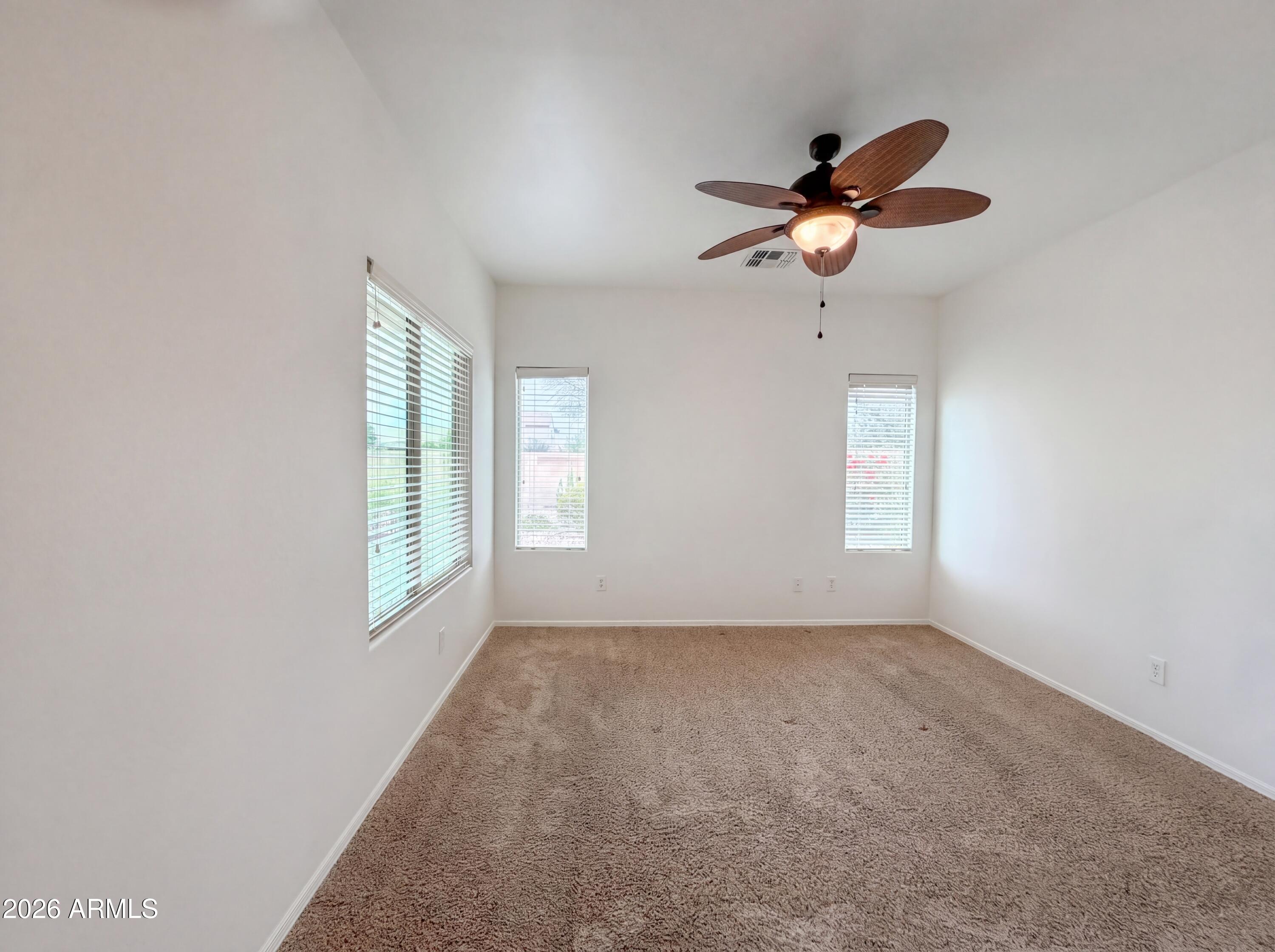 5458 W MONTEBELLO Way