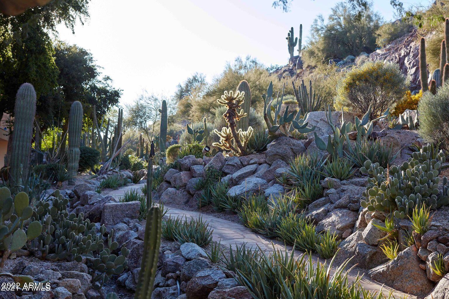Ascent at the Phoenician Golf Villas - Residential