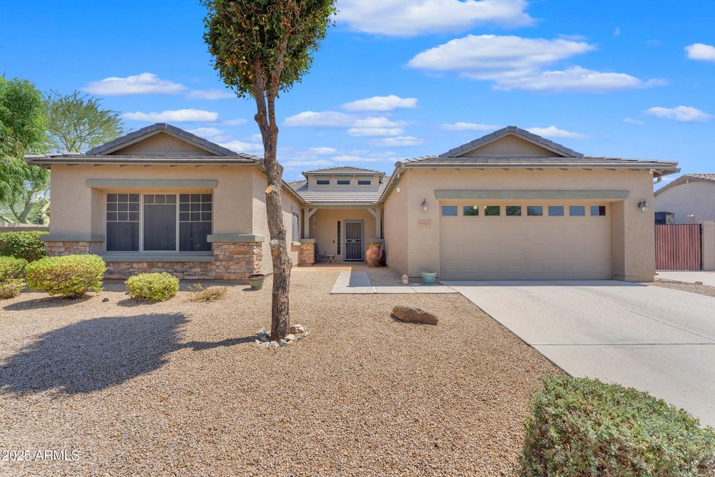 Photo of 18425 W Georgia Avenue, Litchfield Park, AZ 85340 (MLS # 6908770)