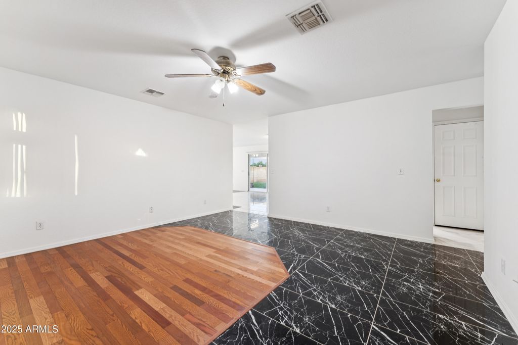 Photo of 4004 W Myrtle Avenue, Phoenix, AZ 85051 (MLS # 6934741)
