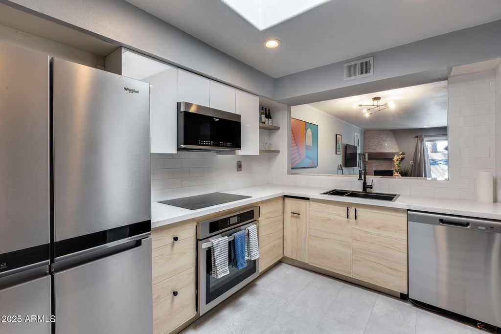 Photo of 1538 N Dorsey Lane, Tempe, AZ 85288 (MLS # 6930028)