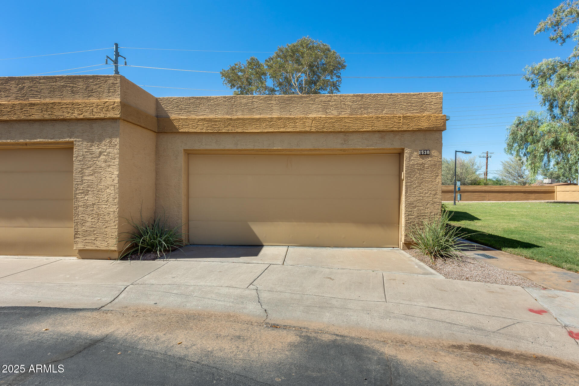 1538 N DORSEY Lane