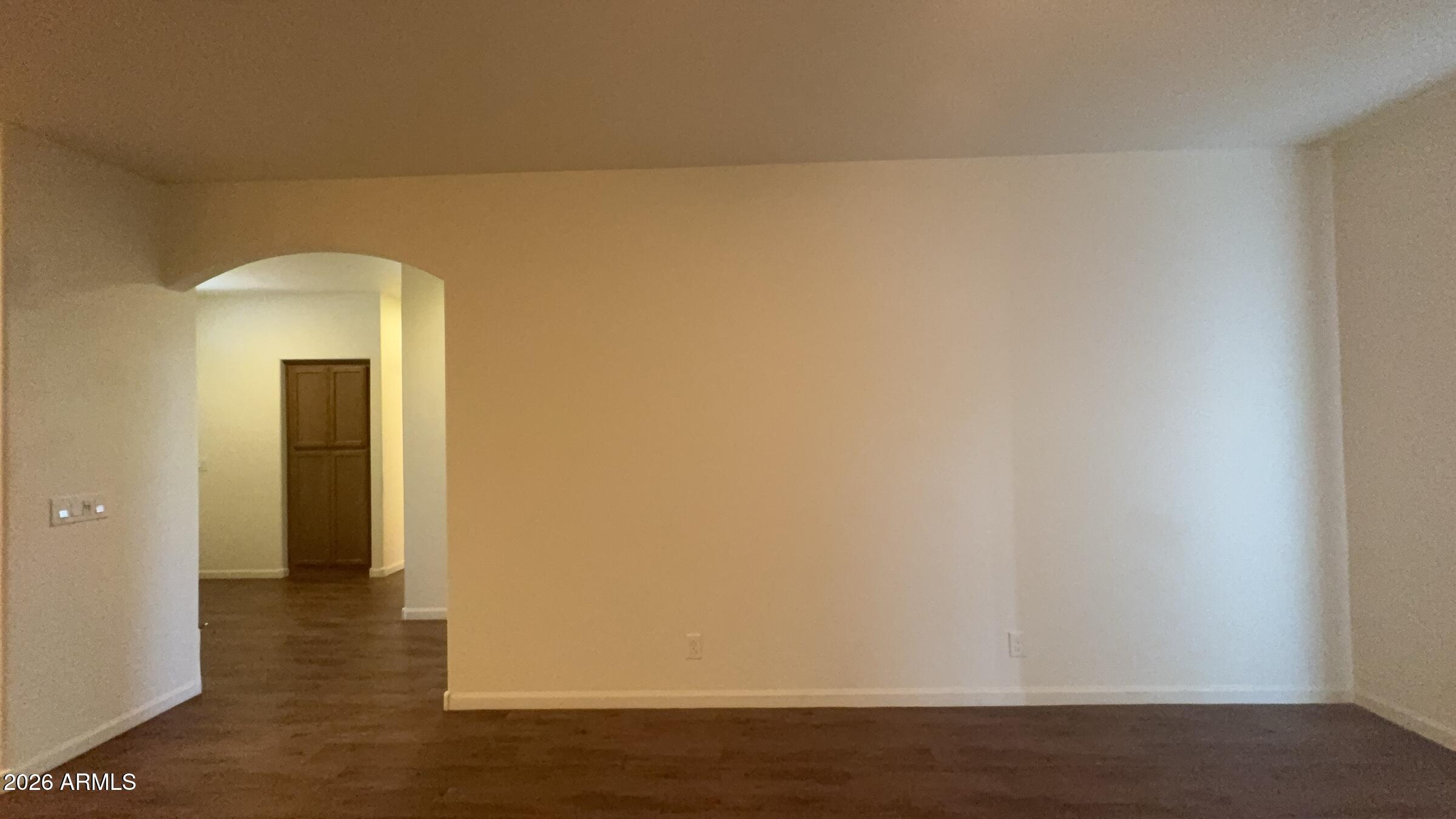 3117 S SIGNAL BUTTE Road 585
