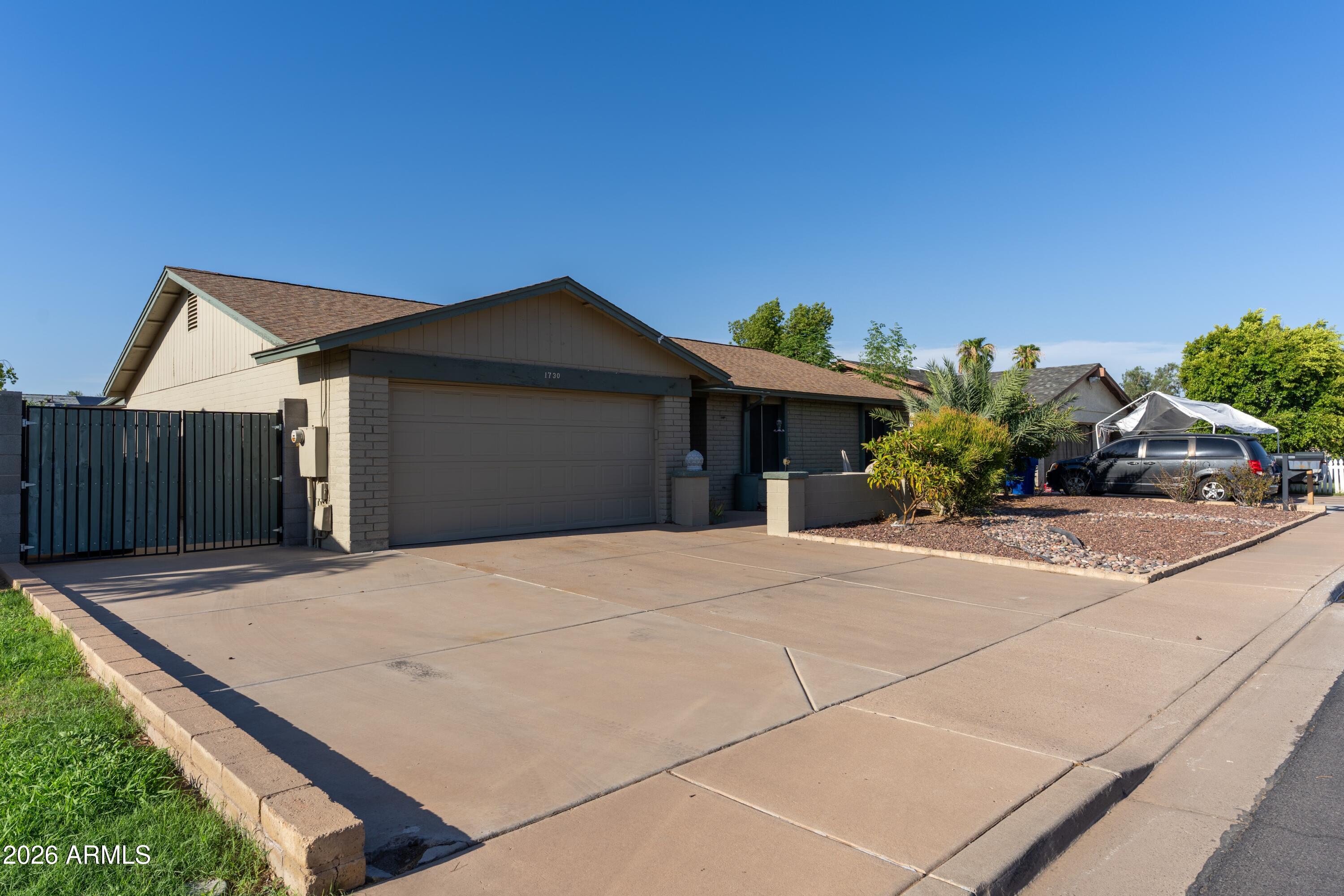 1730 E IMPALA Avenue