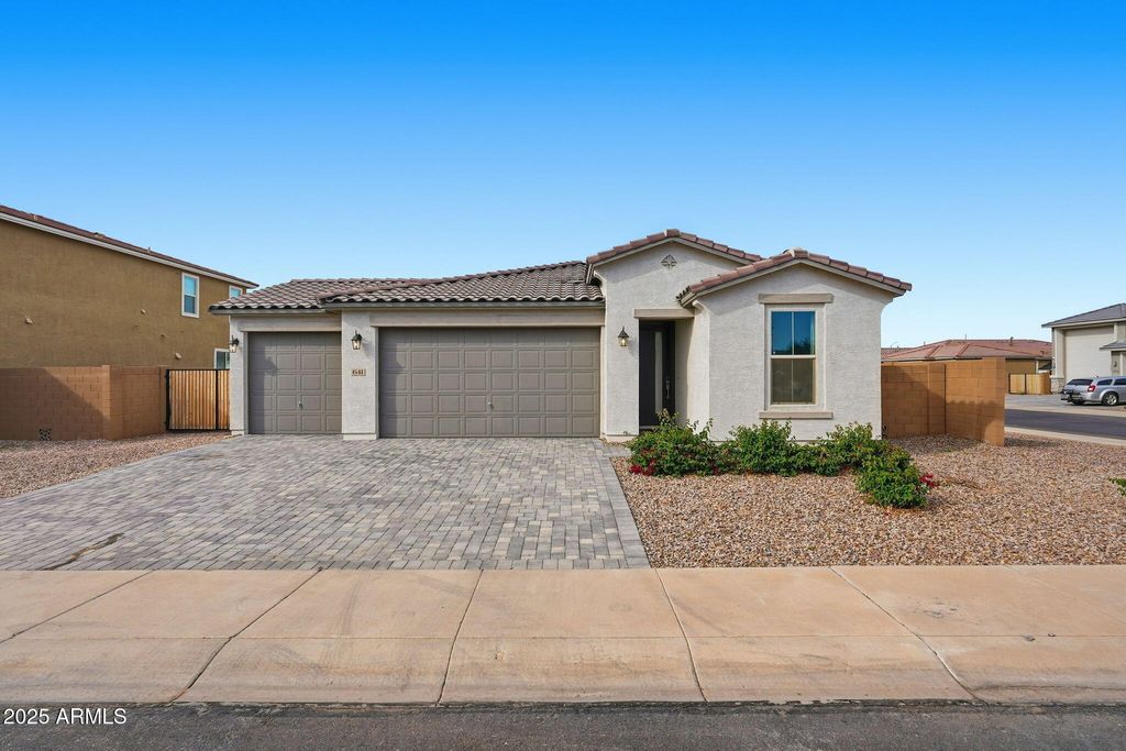 Photo of 641 S Davidson Lane, Casa Grande, AZ 85122 (MLS # 6948093)