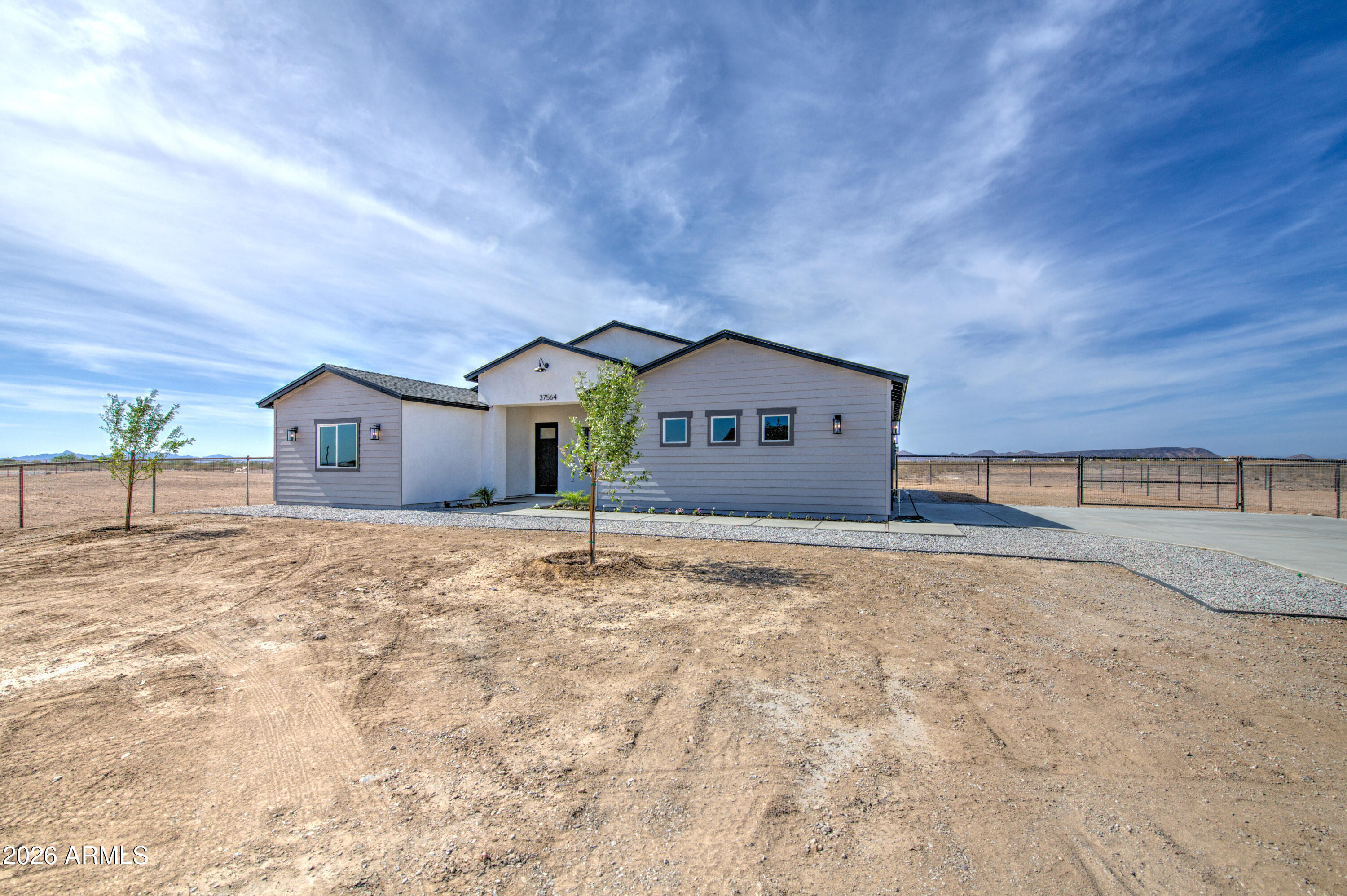 37564 W MARICOPA Street