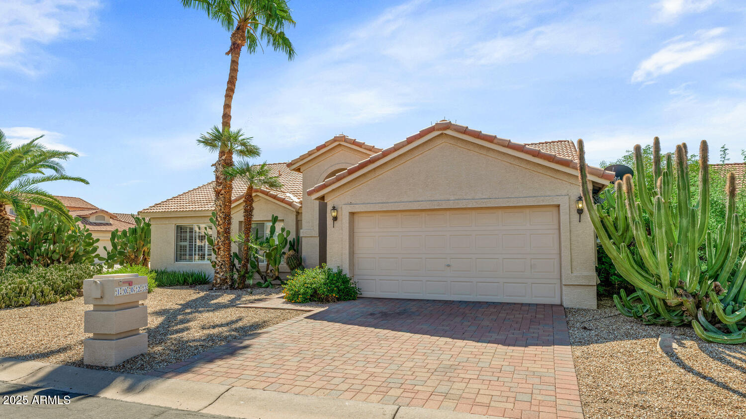 10023 E ARROWVALE Drive