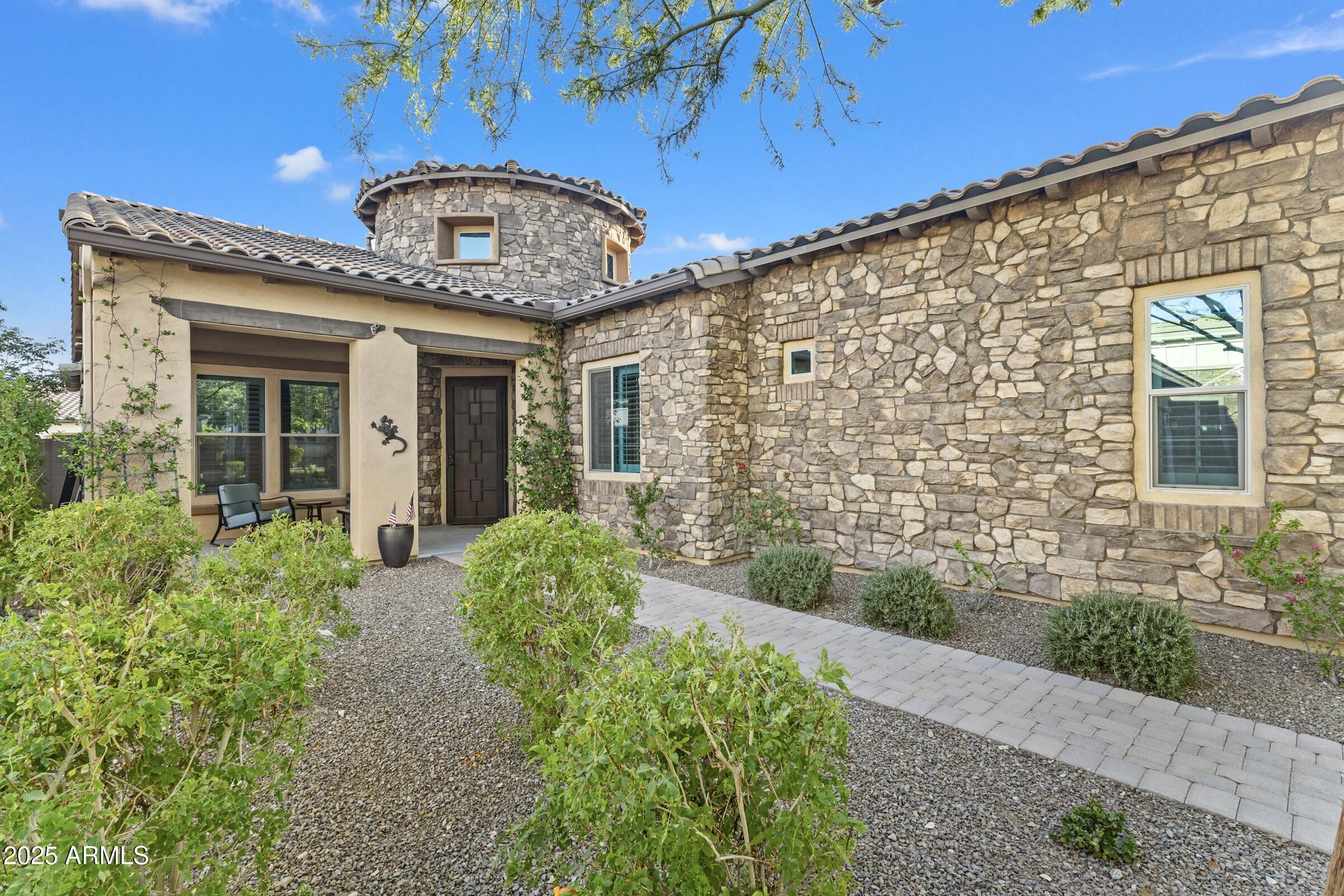 Homes for Sale in Queen Creek Arizona 4 20947 W MARIPOSA Street