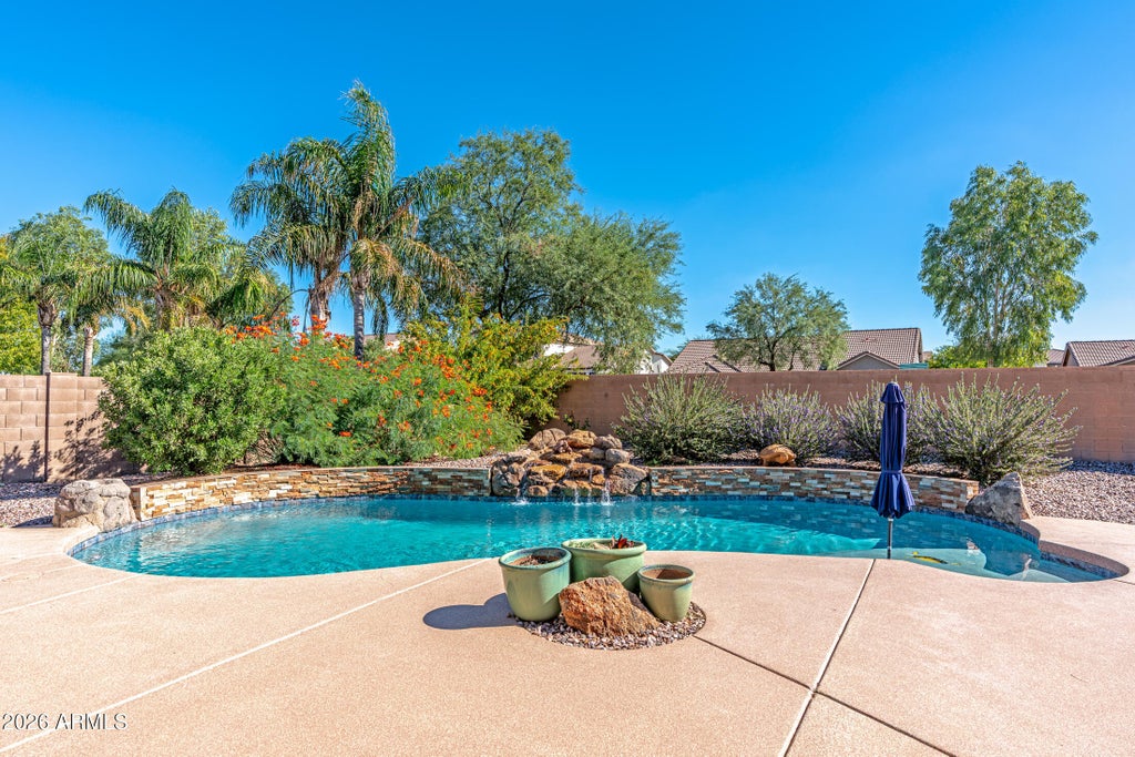 Photo of 22009 E Calle De Flores, Queen Creek, AZ 85142 (MLS # 7086312)