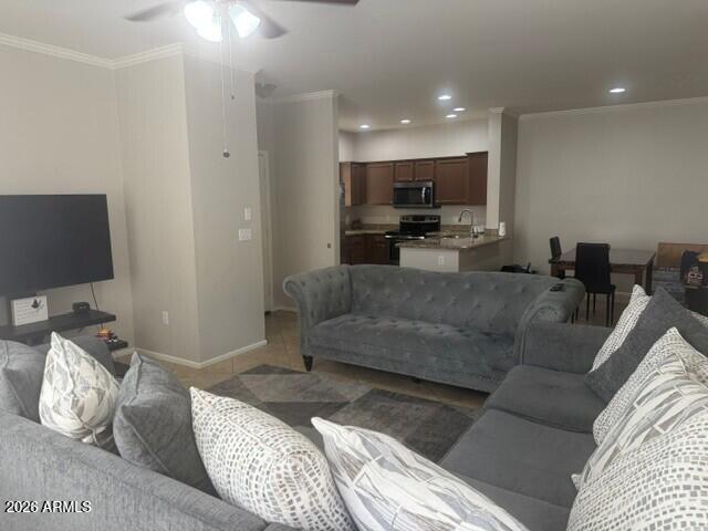 Properties 1 16013 S DESERT FOOTHILLS Parkway 1120
