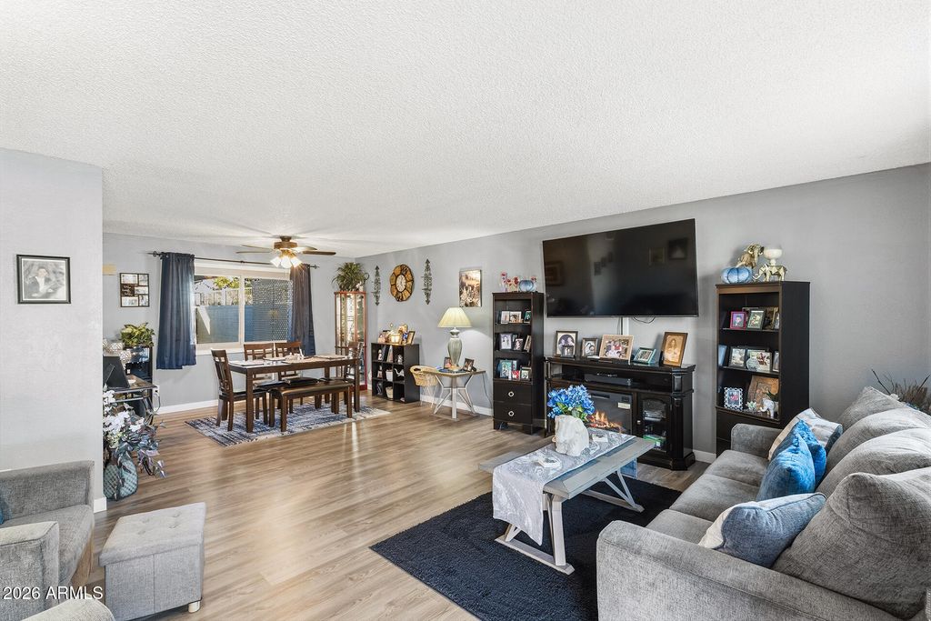 Photo of 2014 W Highland Avenue, Phoenix, AZ 85015 (MLS # 6999403)