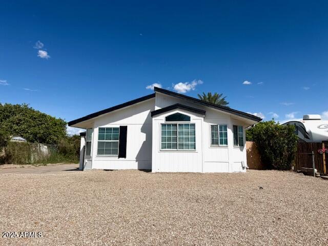 733 S 87TH Way
