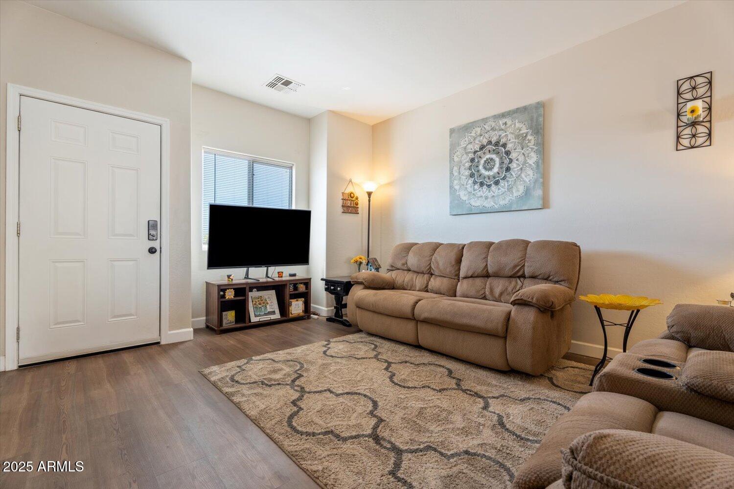 2300 E MAGMA Road 19