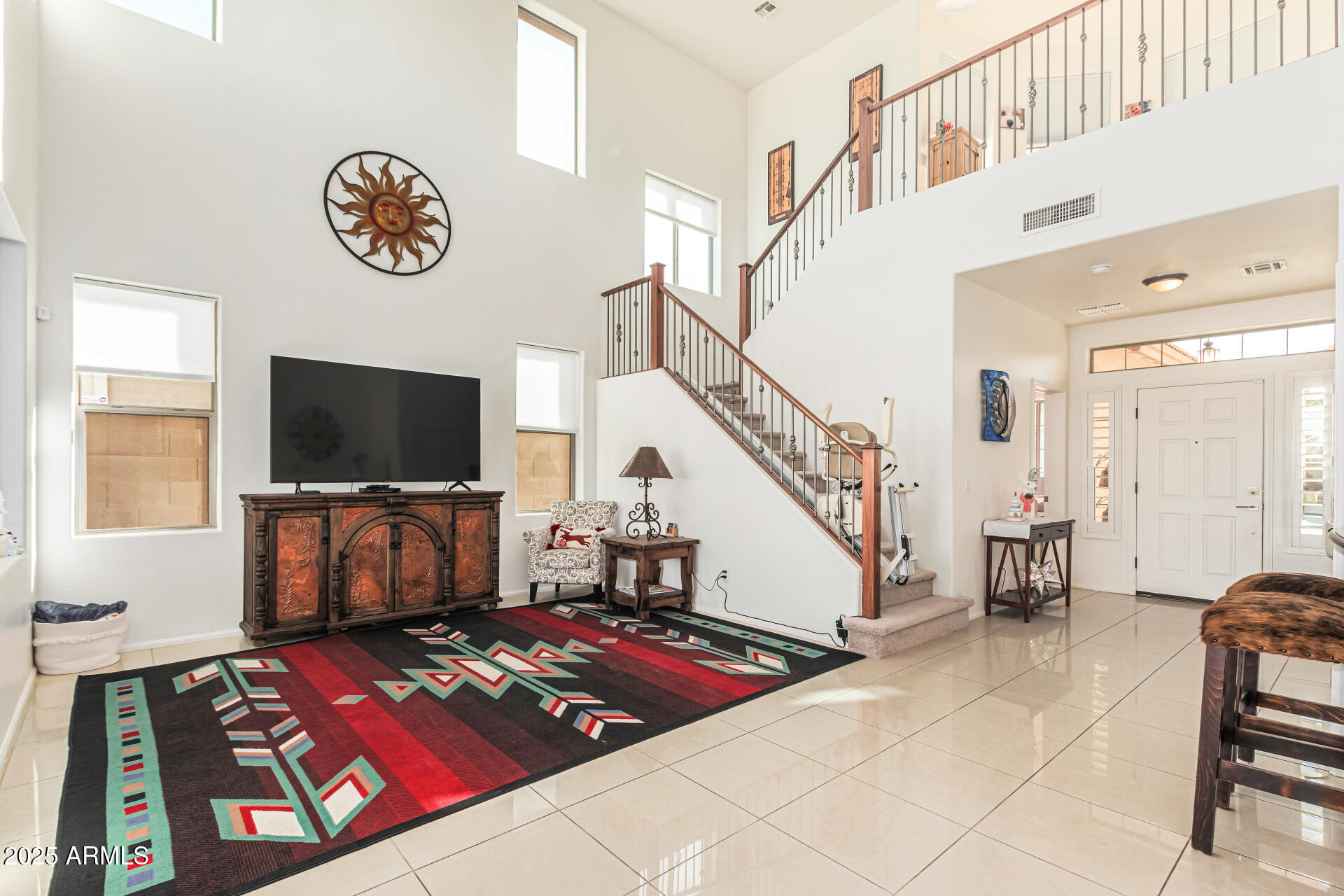 29724 W WHITTON Avenue