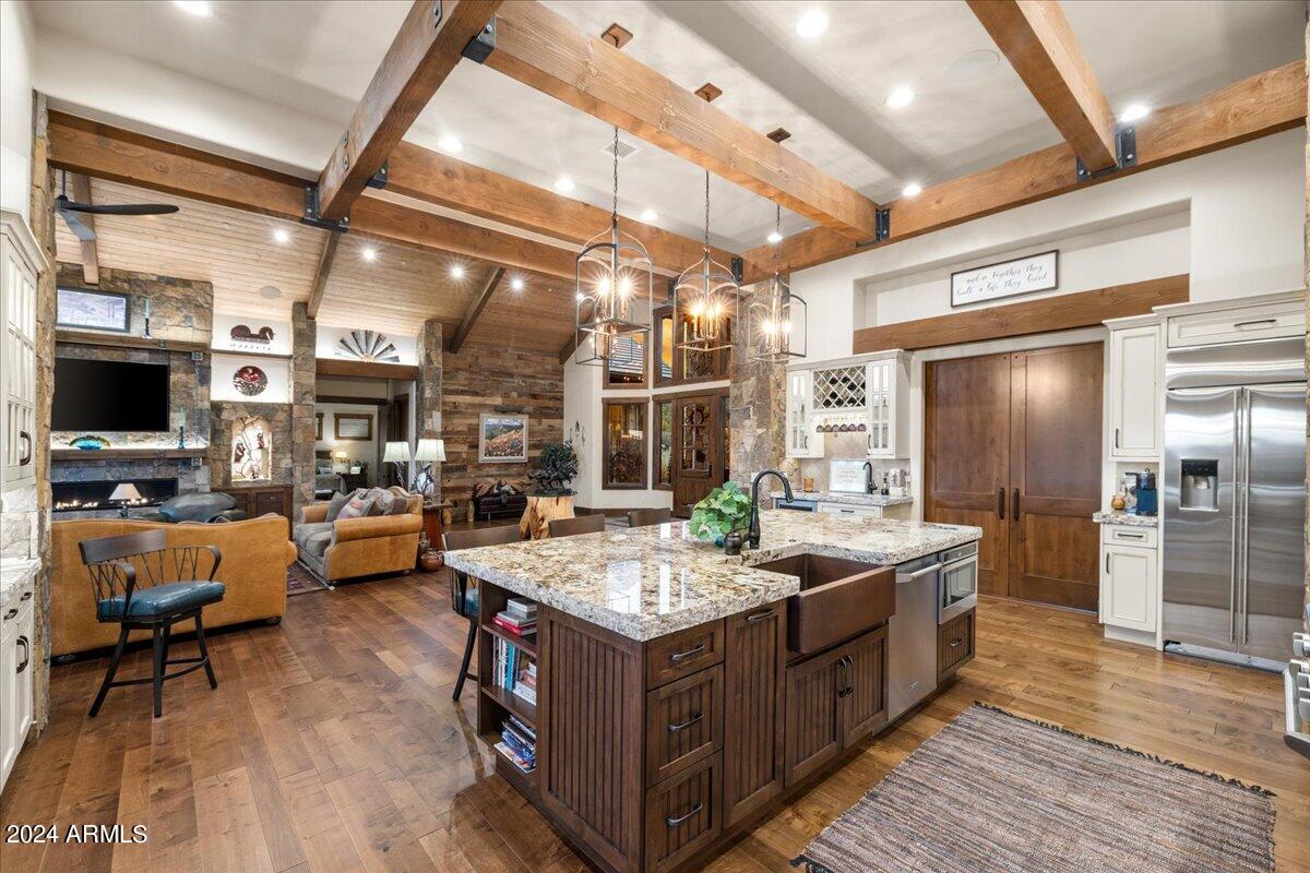 TALKING ROCK RANCH PHASE 2-C LOT 30 CONT. 1.07AC SEC 22-16-3W M&P 49/64-65 - Residential