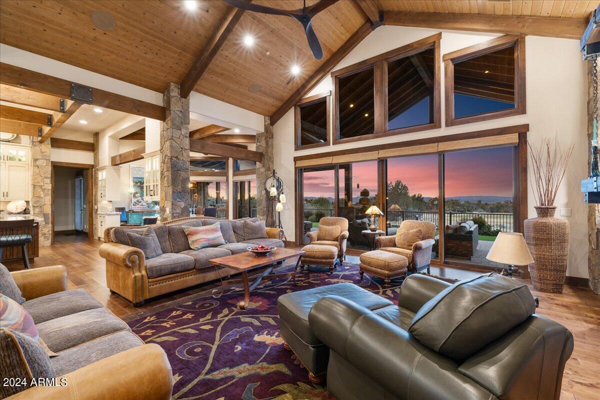 TALKING ROCK RANCH PHASE 2-C LOT 30 CONT. 1.07AC SEC 22-16-3W M&P 49/64-65 - Residential