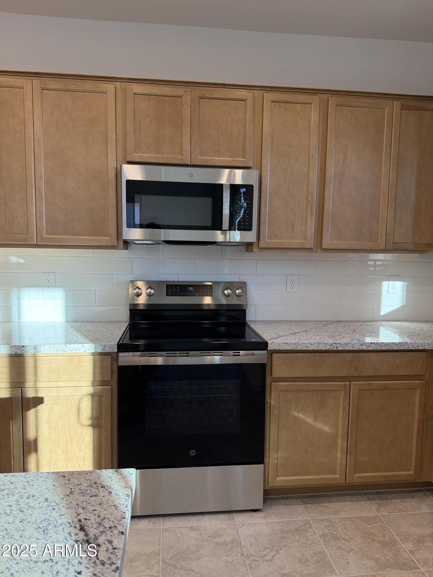 9973 W MITCHELL Avenue