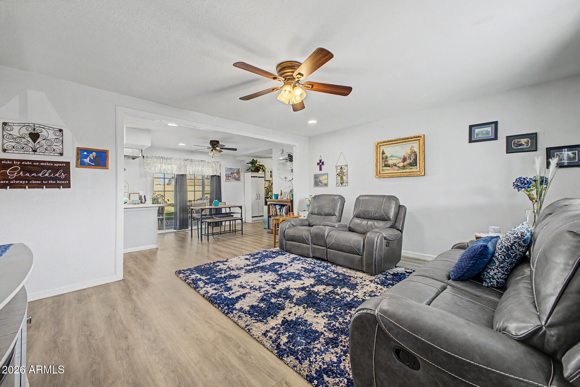 11409 N 57TH Drive