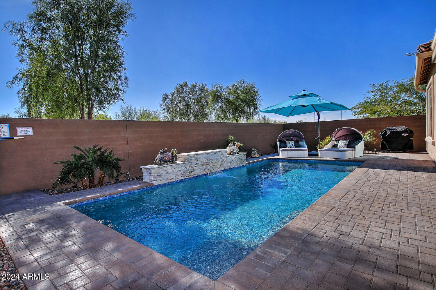 7387 W CACTUS WREN Way W