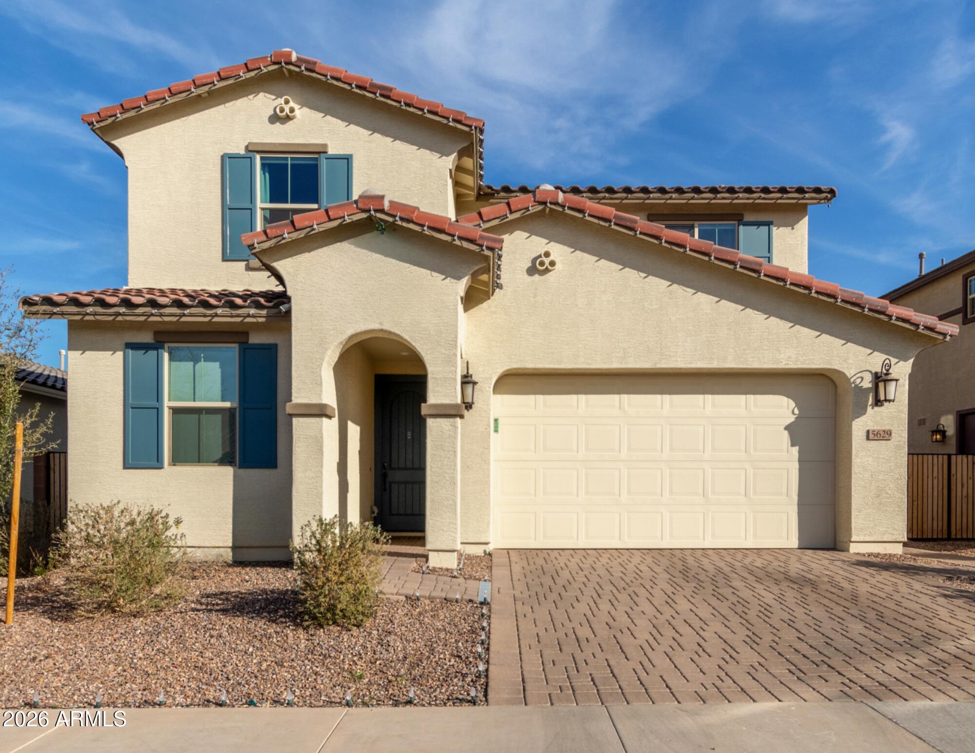 5629 S Veneto --