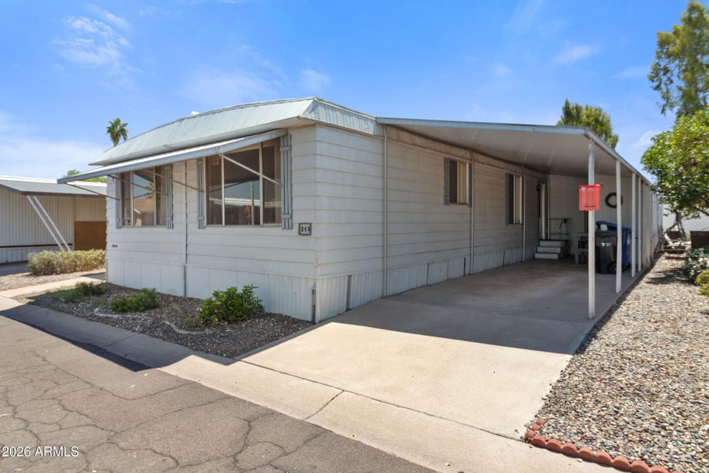 Photo of 2401 W Southern Avenue #249, Tempe, AZ 85282 (MLS # 7015961)