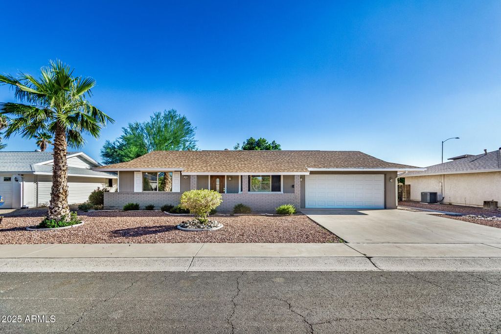 Photo of 9325 W Arrowhead Drive #0, Sun City, AZ 85351 (MLS # 6927983)