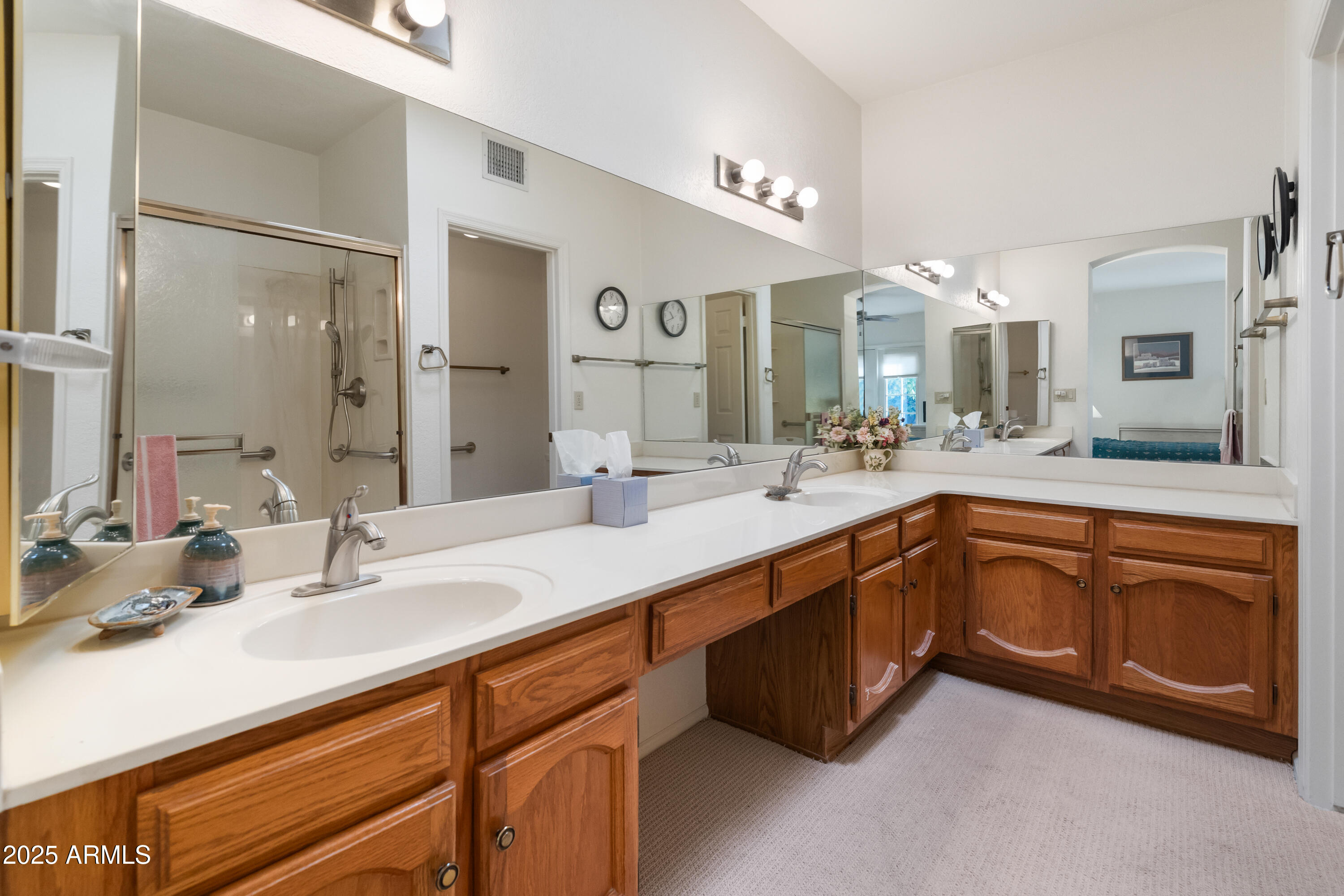 Scottsdale, Arizona 85260, United States, 2 Bedrooms Bedrooms, ,2 BathroomsBathrooms,Residential,Pending,254902