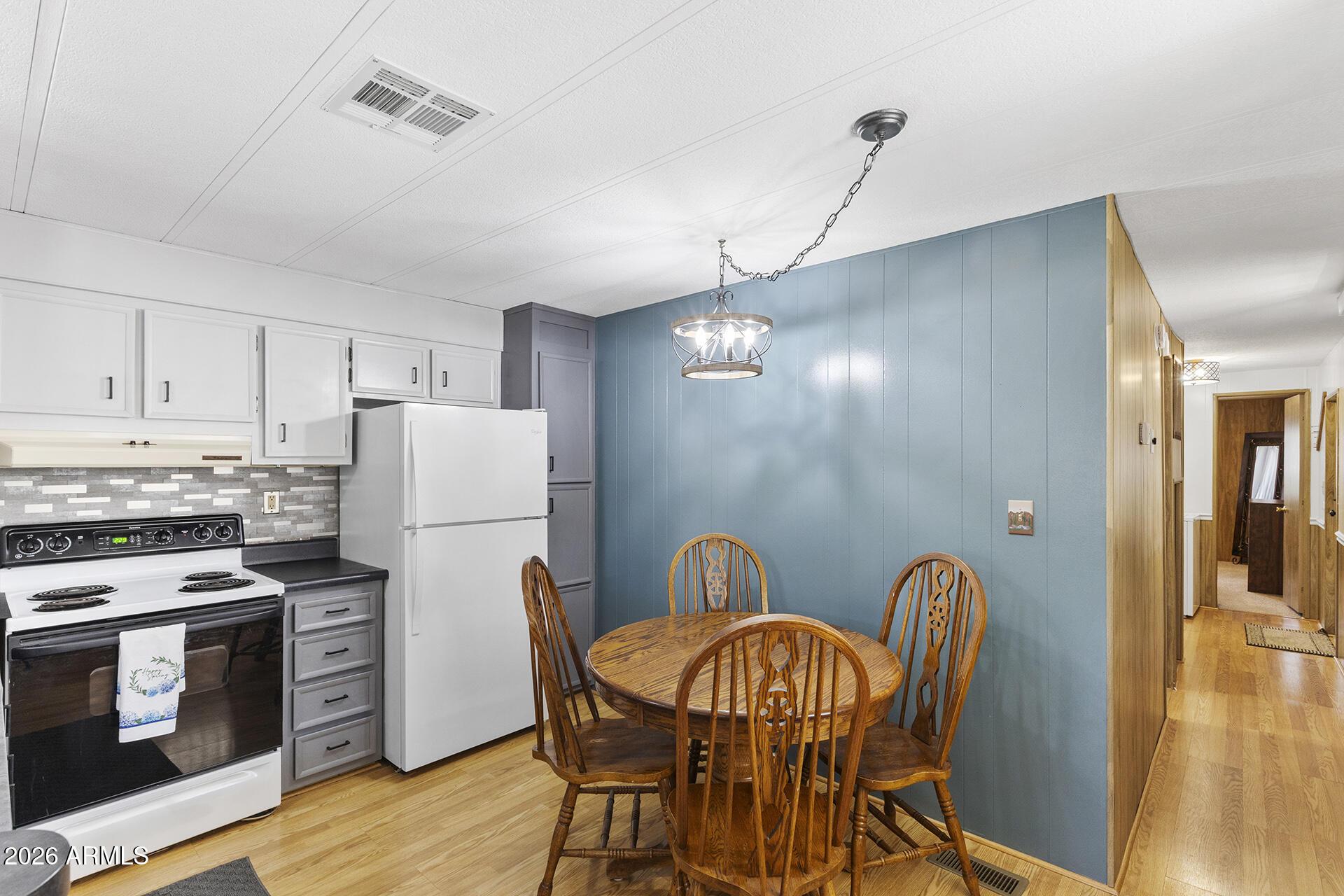 S18 T1N R8E - Residential