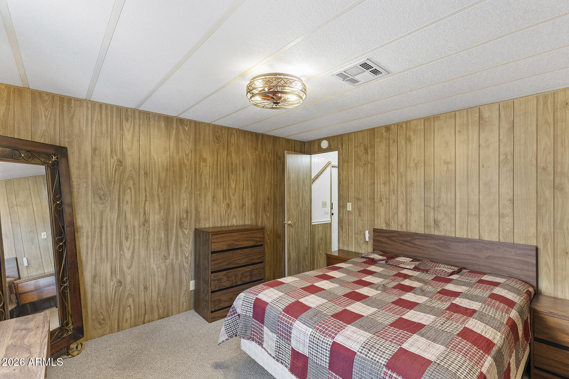 S18 T1N R8E - Residential
