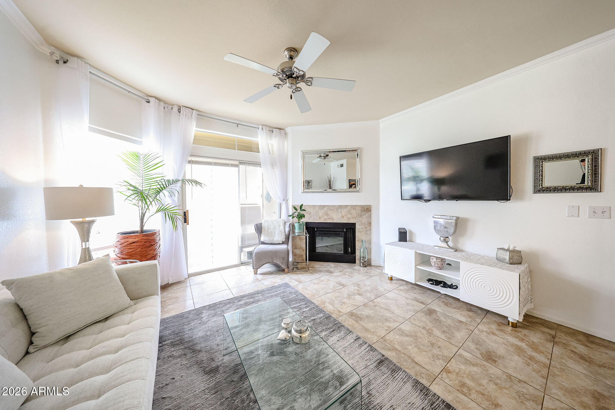 5335 E SHEA Boulevard 1094