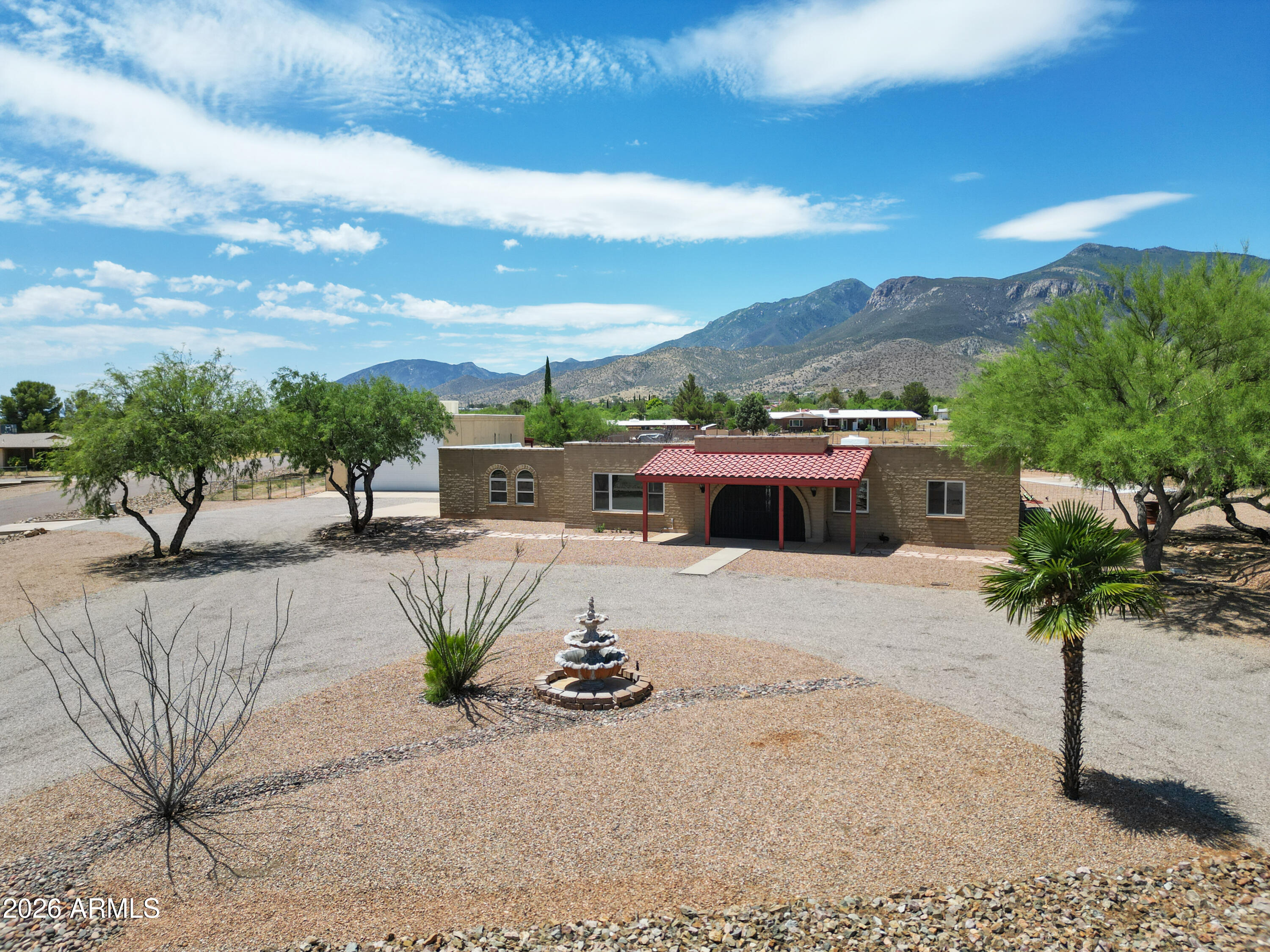 3806 E TOLTEC Court