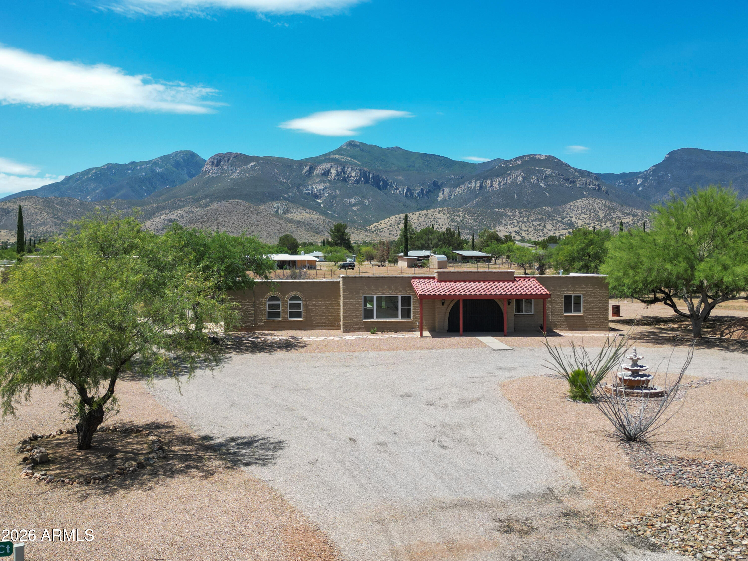 3806 E TOLTEC Court