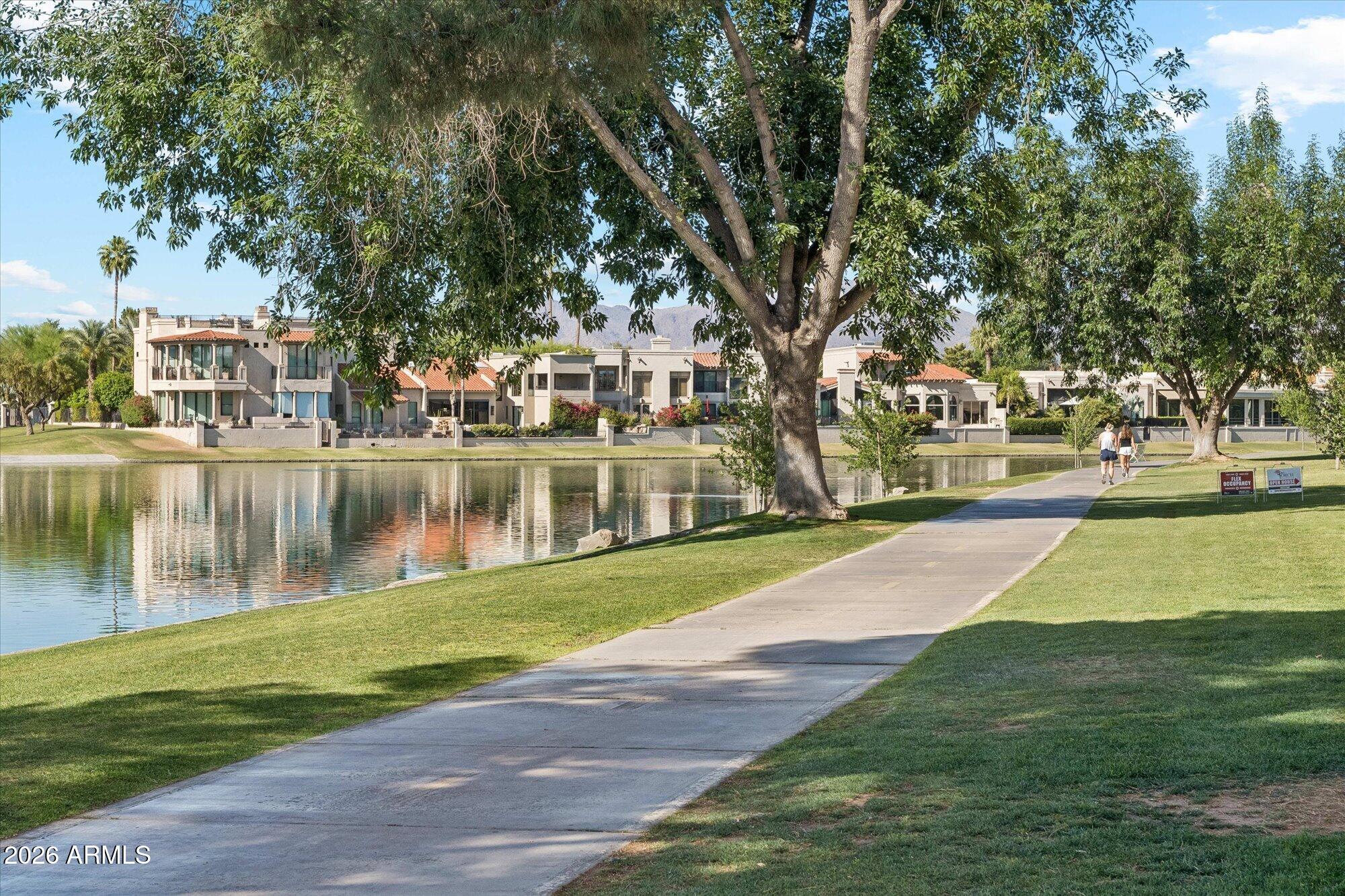 8270 N Hayden Road 2046